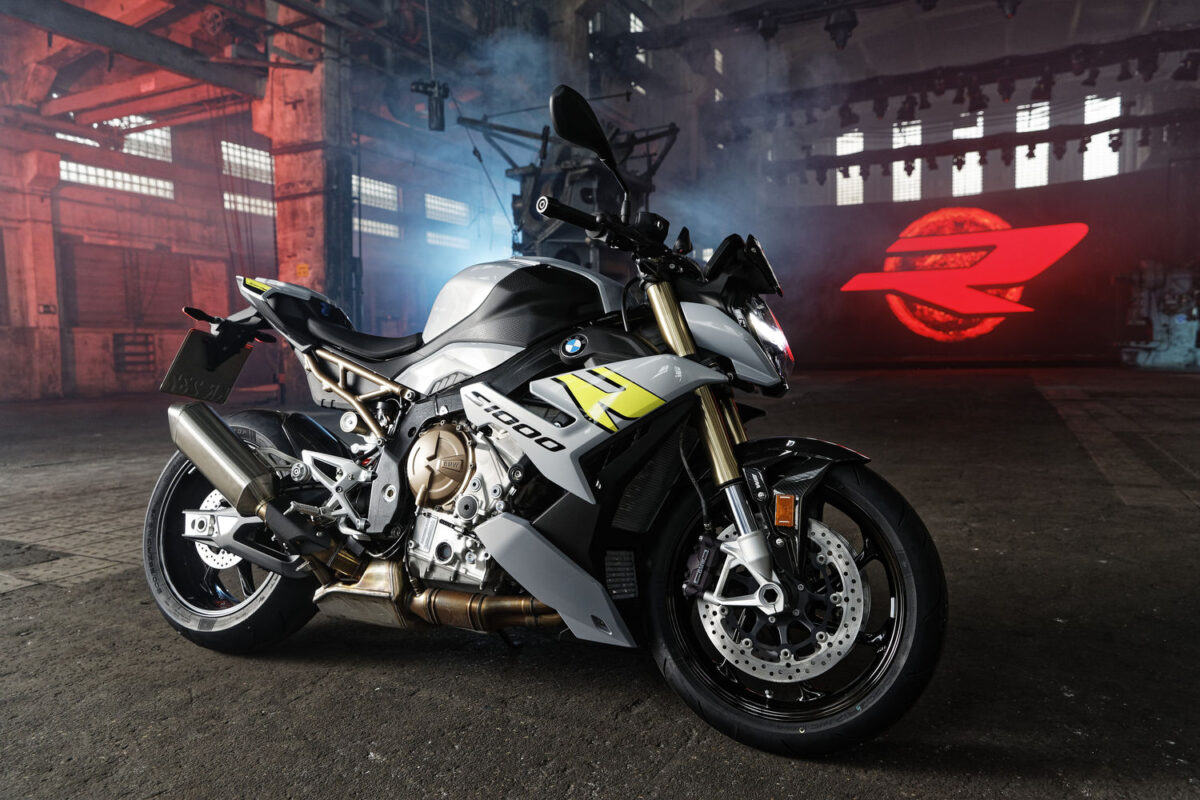 bmw s 1000 r 2021