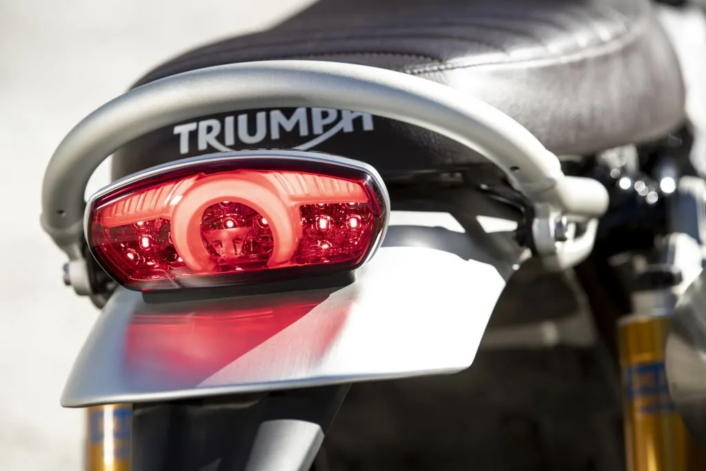 triumph scrambler 1200 xc 2019