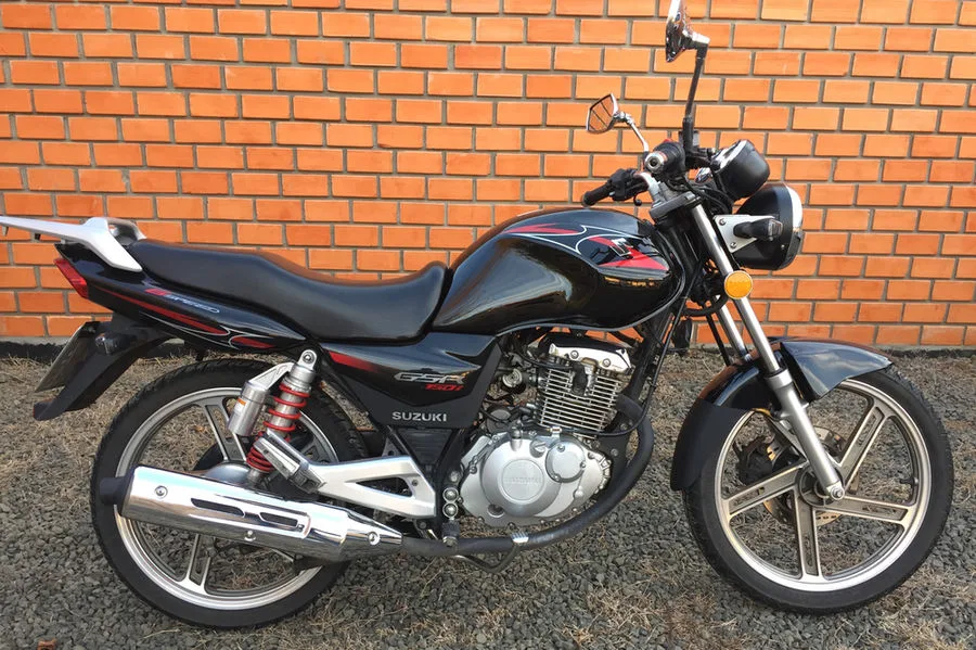 suzuki gsr 150i 2015