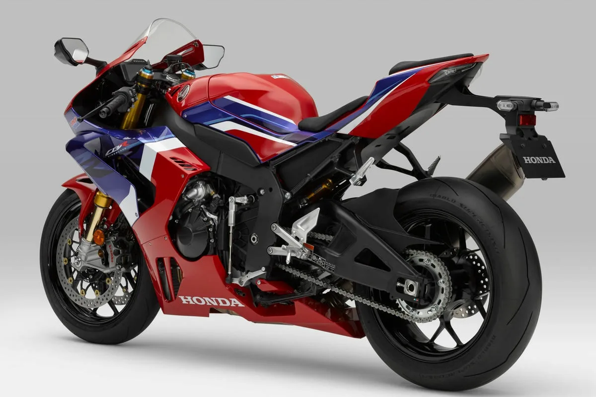 honda cbr 1000rr-r fireblade 2020