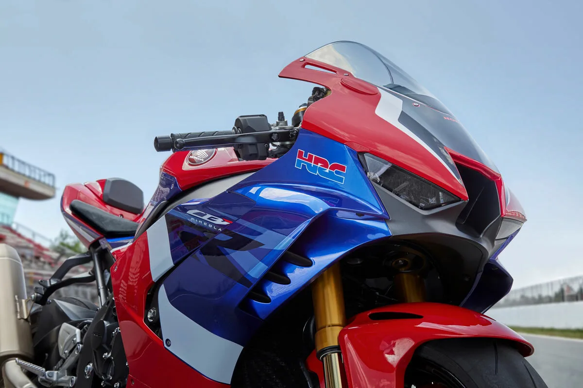 honda cbr 1000rr-r fireblade 2020