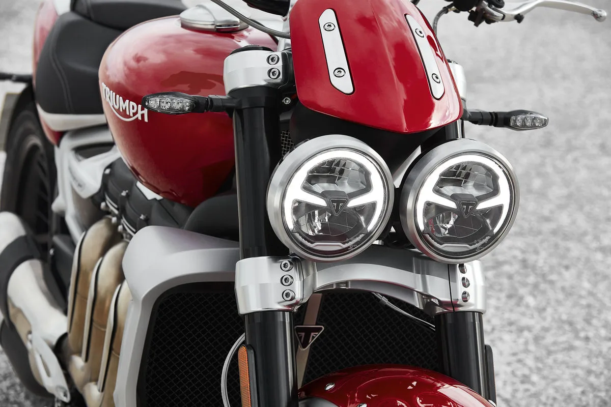 triumph rocket 3 r