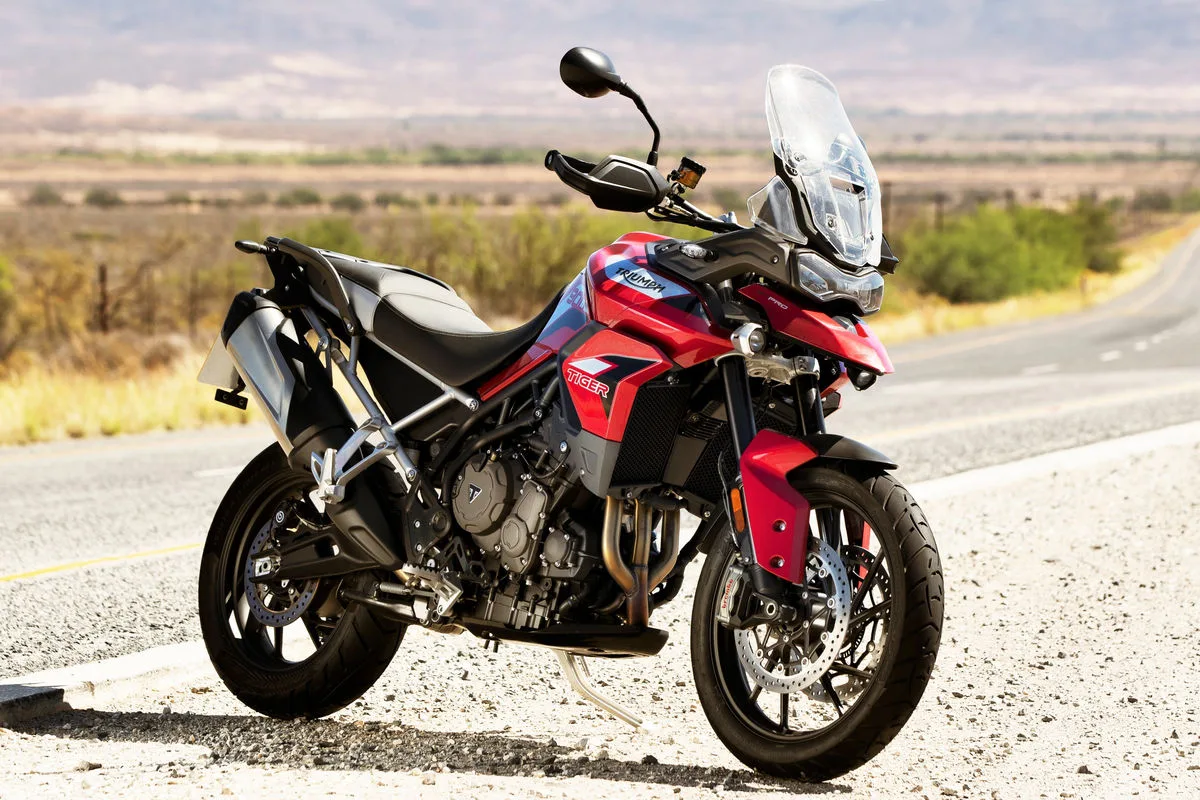 triumph tiger 900