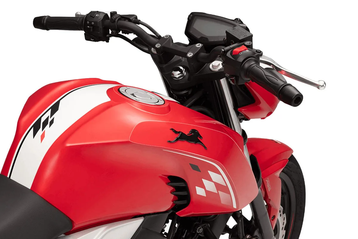 apache rtr 200 2020