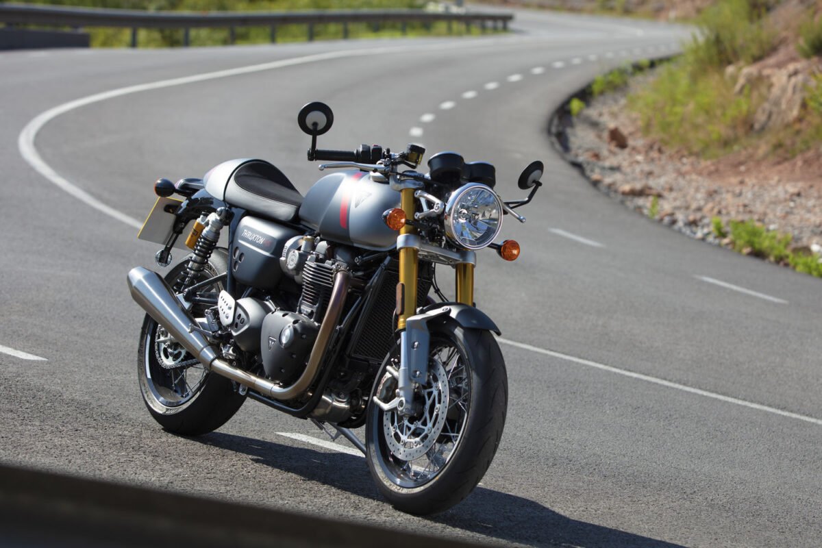 triumph thruxton rs 2020