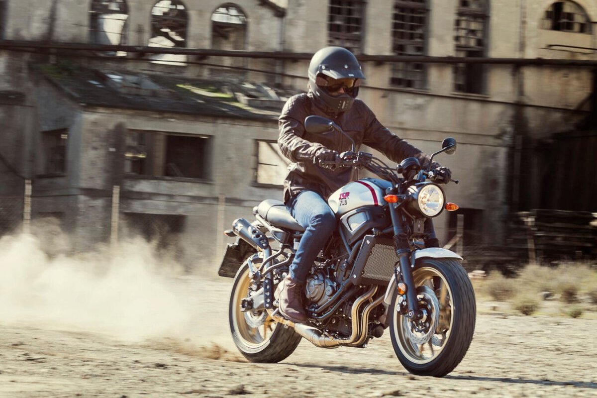 yamaha xsr700 xtribute