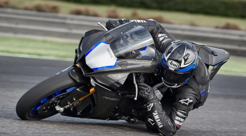 yamaha r1m 2020