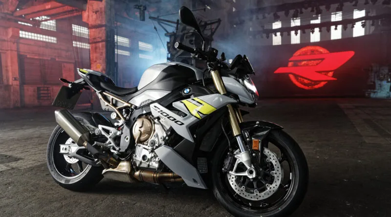 bmw s 1000 r 2021