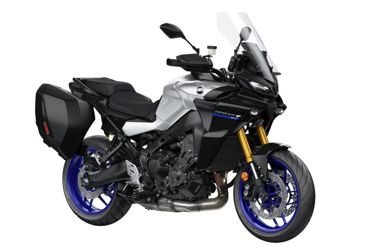 yamaha tracer 9 gt europa frontal lateral direita