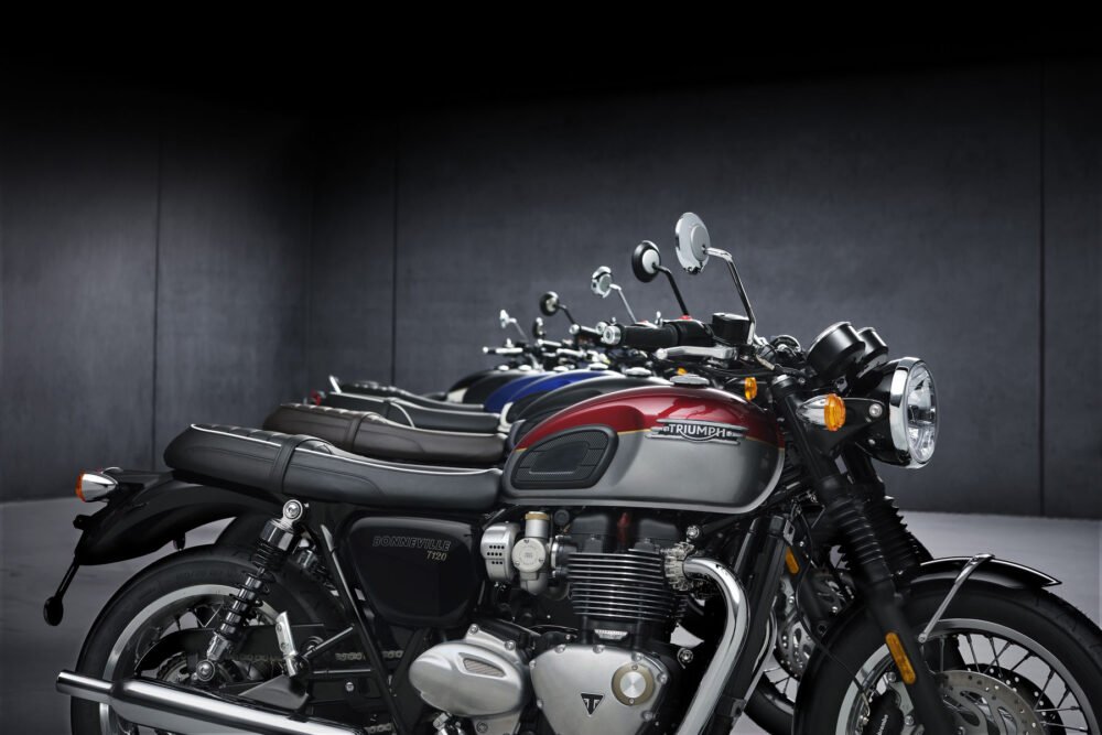 família bonneville 2021