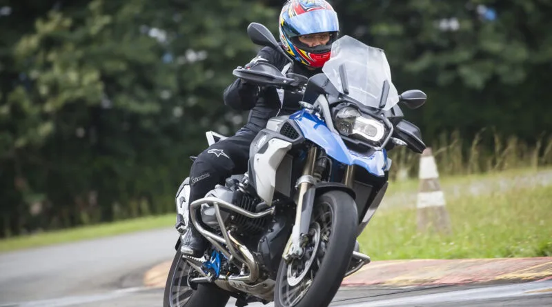 bmw rider experience brasil