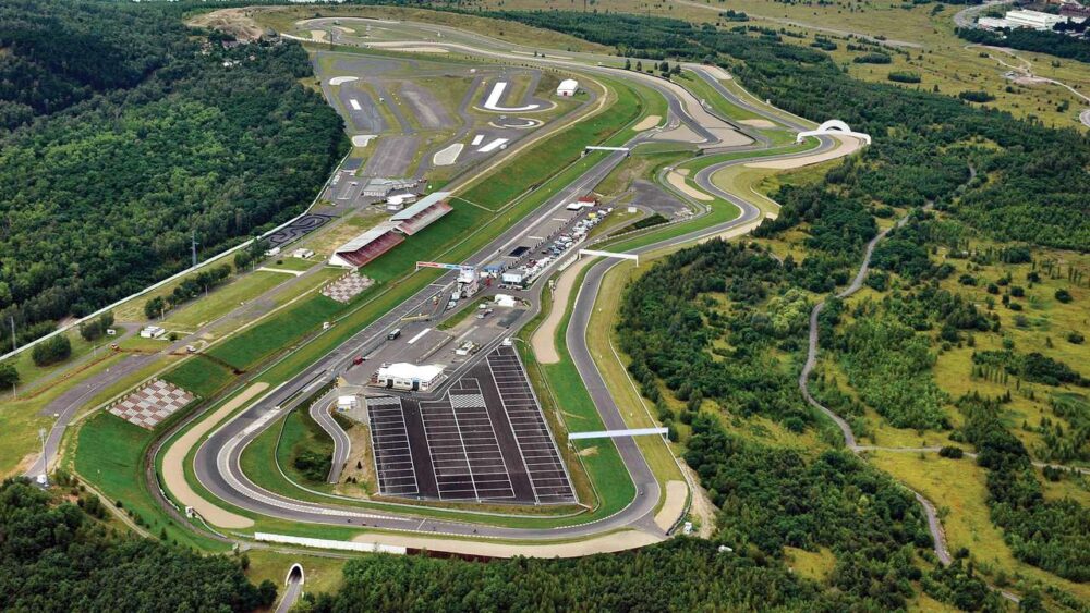 worldsbk checa autódromo most