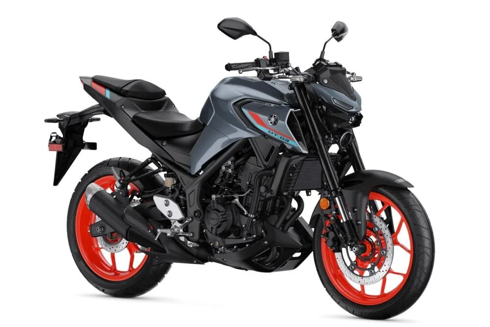 yamaha mt-03 abs 2022 cinza sólido frontal lateral direita