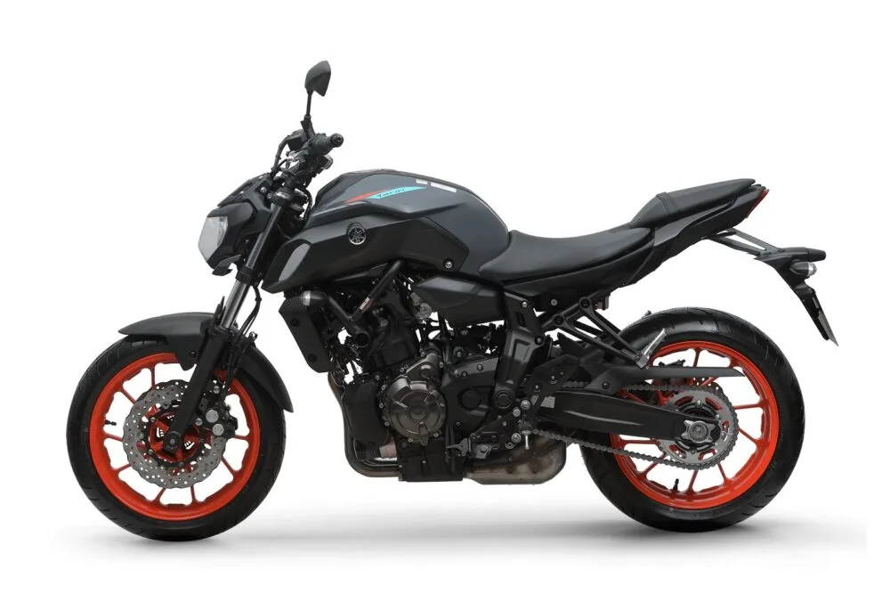 yamaha mt-07 2022 brasil cinza lateral esquerda