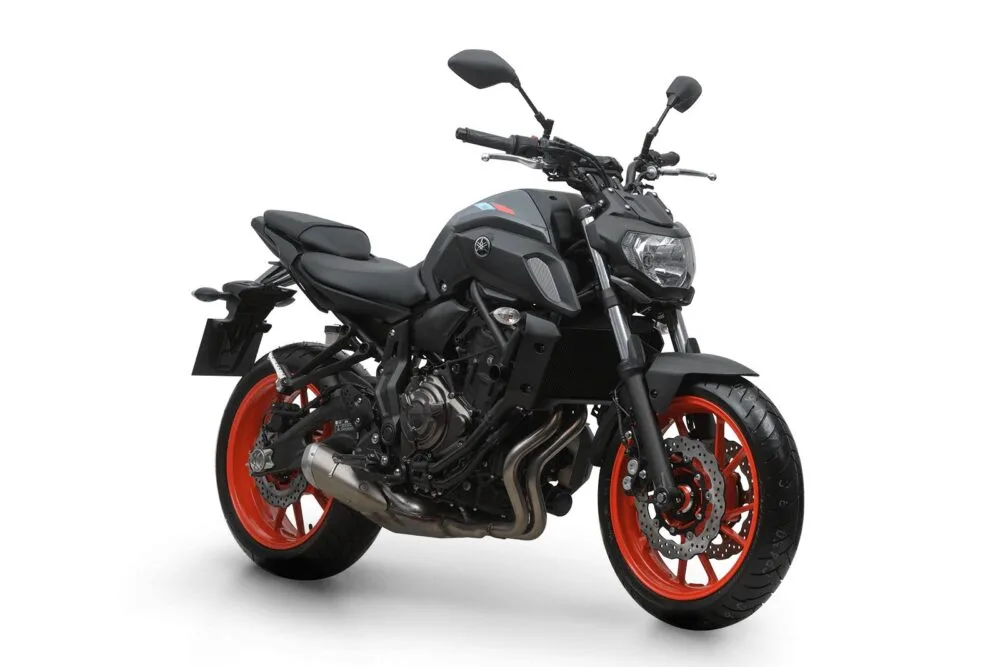 yamaha mt-07 2022 brasil cinza
