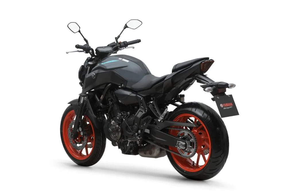 yamaha mt-07 2022 brasil cinza traseira