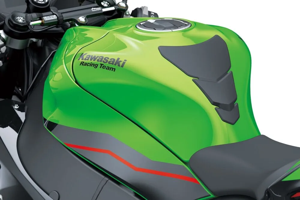 ninja zx-10r 2022 brasil krt tanque