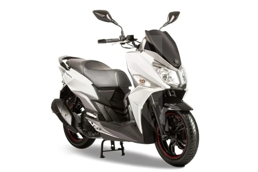 dafra cruisym 150 2022 branco frontal