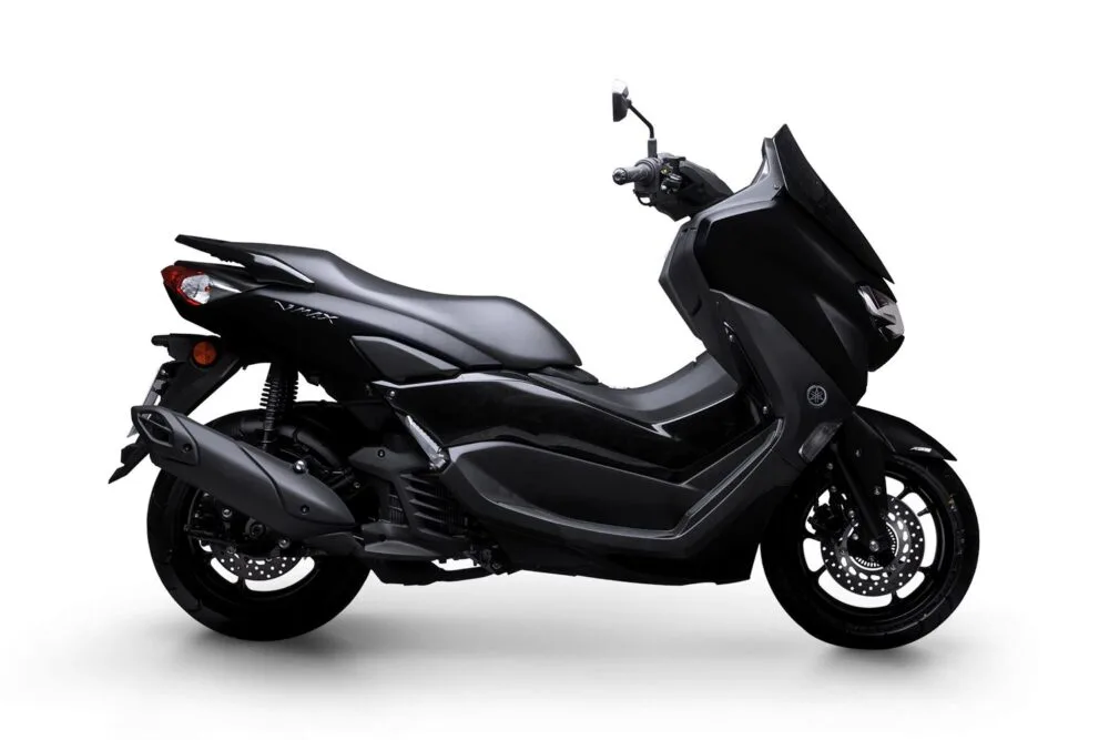 yamaha nmax 160 abs 2022 preto fosco lateral direita
