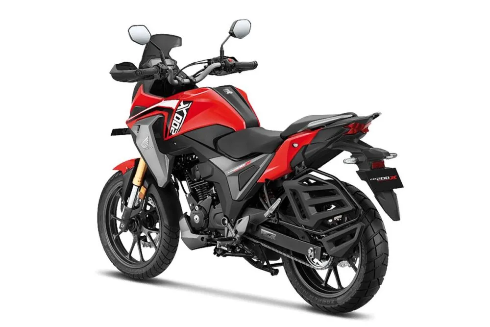 honda cb200x vermelha traseira