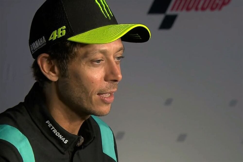 rossi anuncio fim da carreira aposentadoria no final de 2021