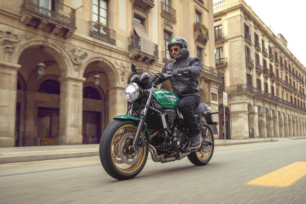 kawasaki z650rs 2022