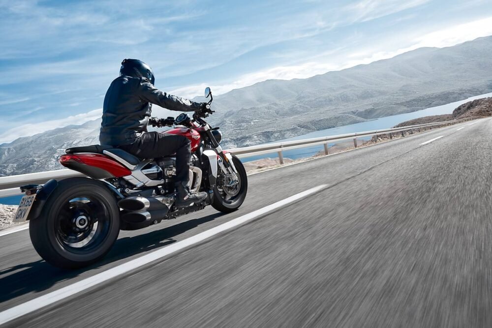 triumph rocket 3r