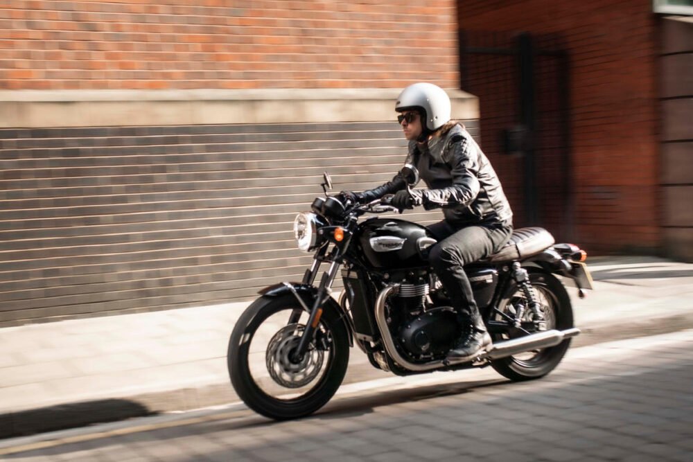 bonneville t100 2022 brasil
