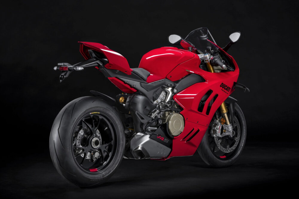 ducati panigale v4 2022 traseira