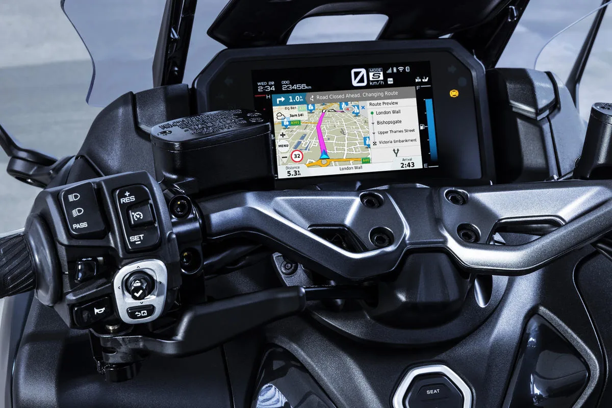 yamaha tmax 2022