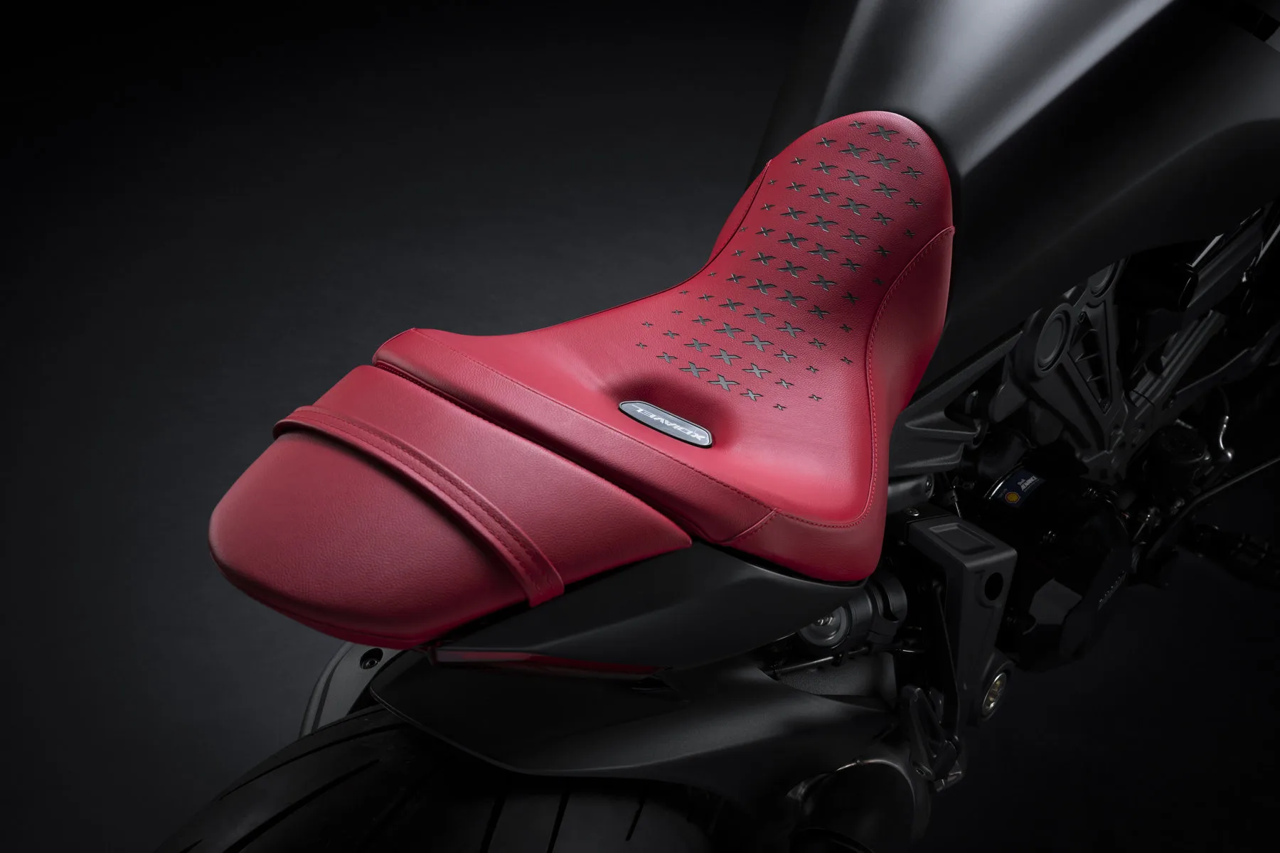 ducati xdiavel nera 2022 detalhe assento