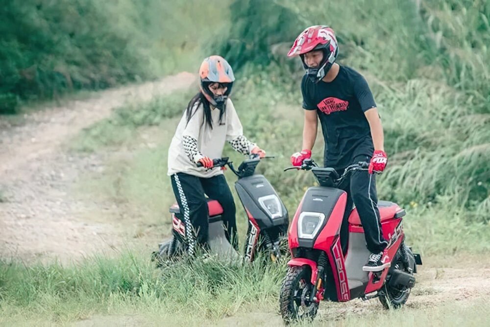 honda u-be cross scooter elétrica