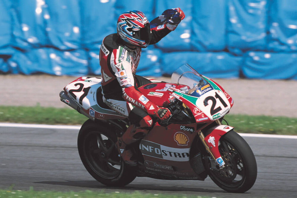 troy bayliss ducati worldsbk