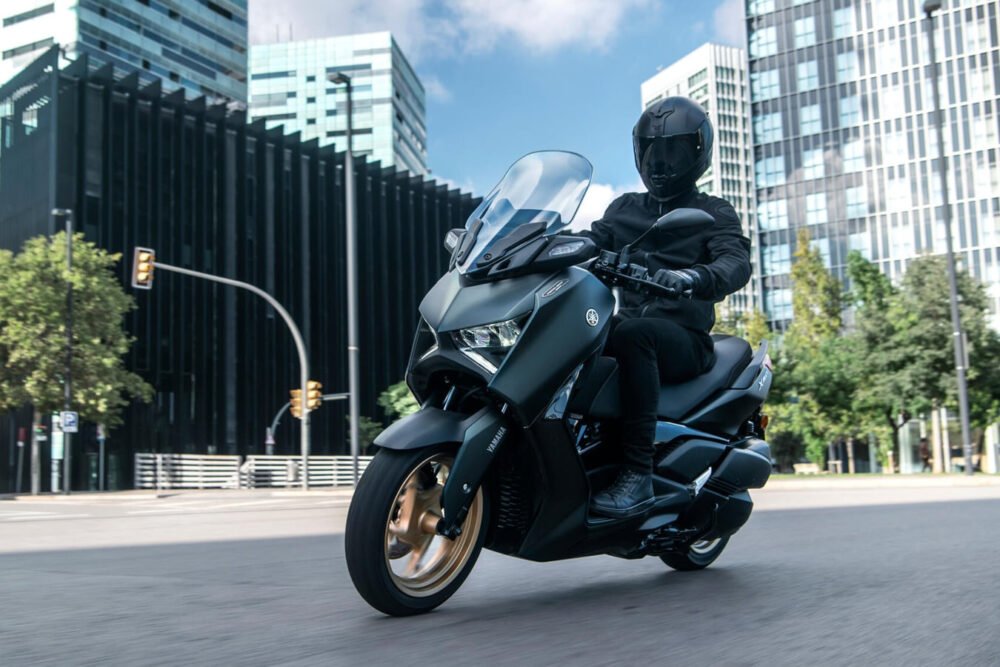 yamaha xmax 300 2023