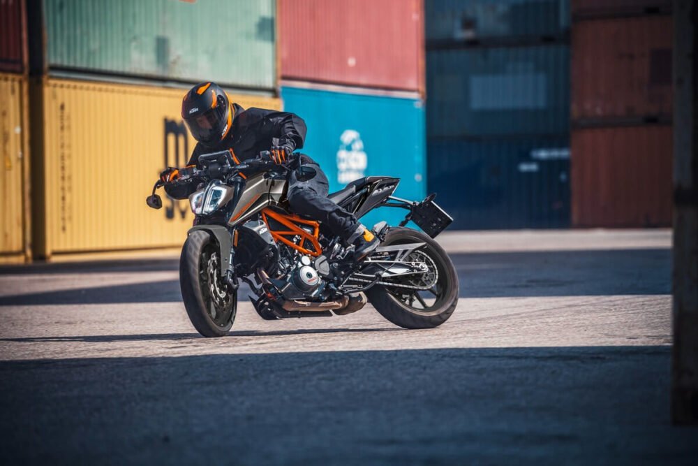 ktm 390 duke 2023