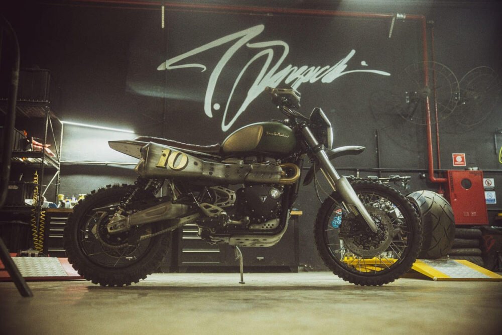 triumph scrambler xe 1200 customizada