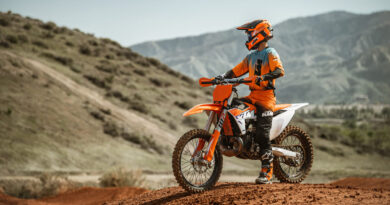 KTM inicia vendas de modelos off-road 2 tempos 2023 no Brasil ktm 250 sx 2023 2 tempos