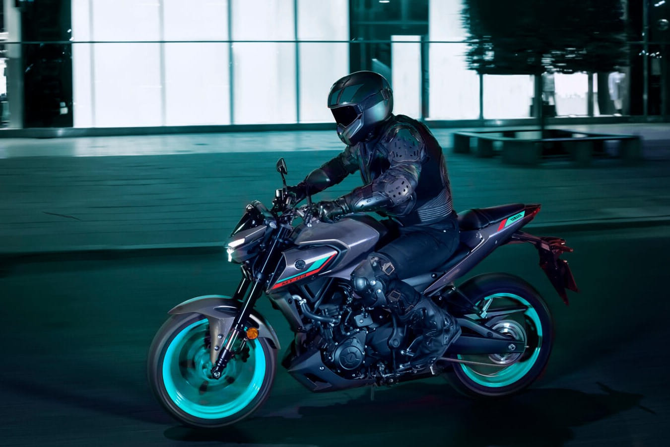 Yamaha MT03 ABS 2024 apresenta novas opções de cores no mercado brasileiro