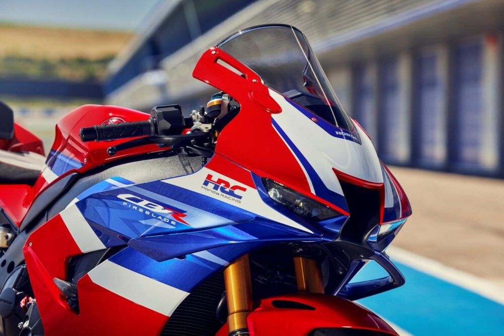honda cbr 1000rr-r fireblade sp 2024