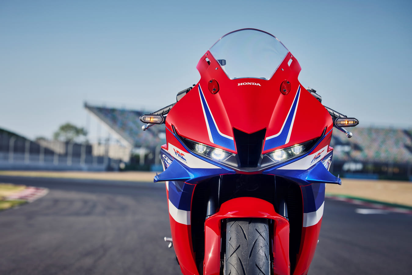 Honda CBR600RR 2024 Retorna à Europa com Tecnologia da MotoGP