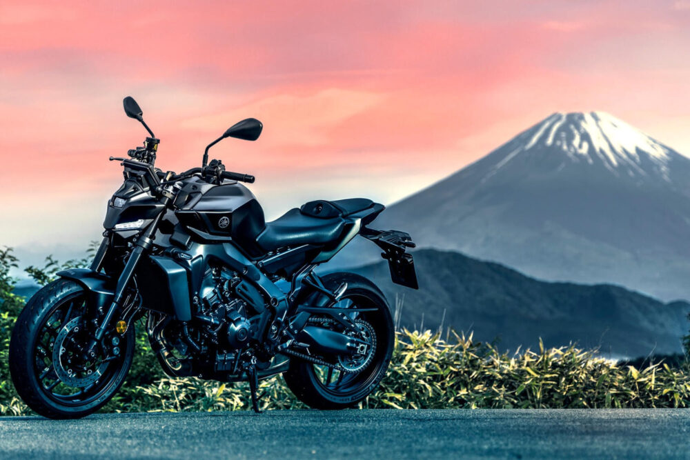 yamaha mt-09 y-amt 2025