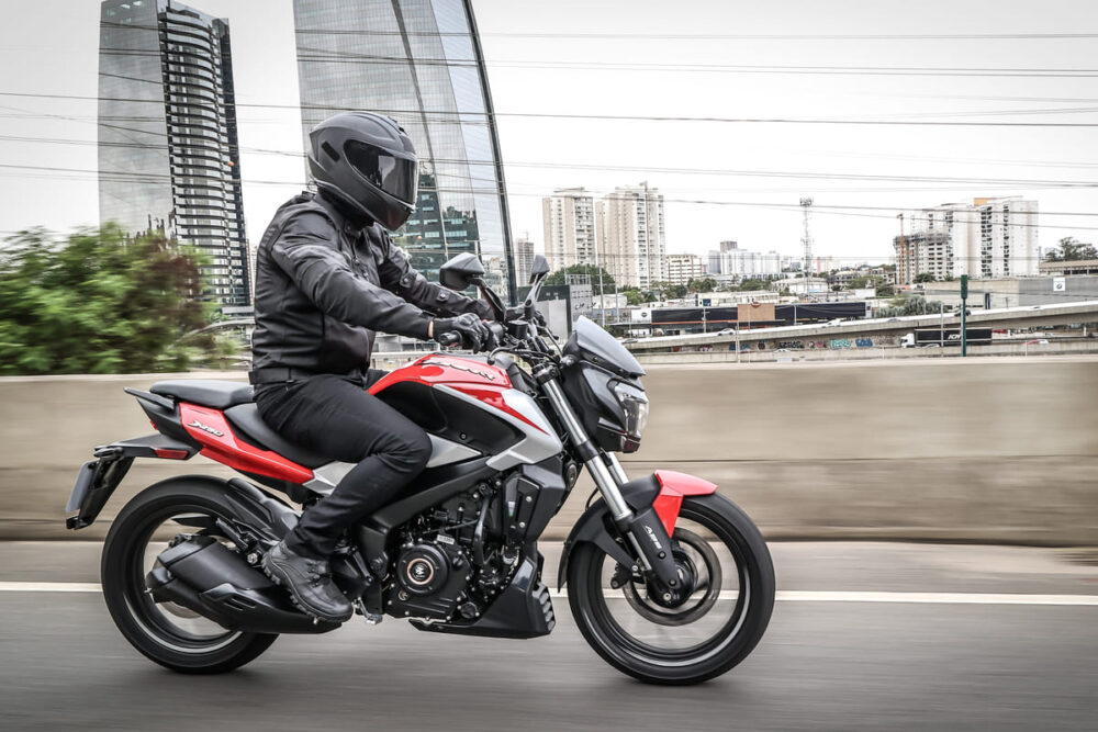 bajaj dominar 250