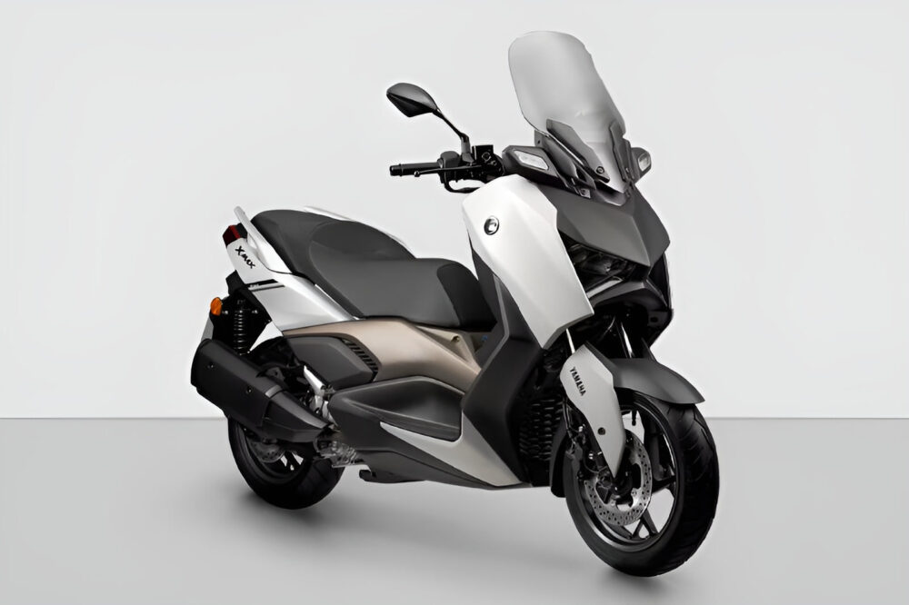 yamaha xmax connected 2025