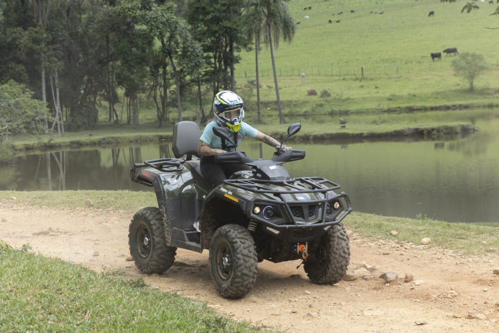 hisun tactic 750 quadriciclo 4x4