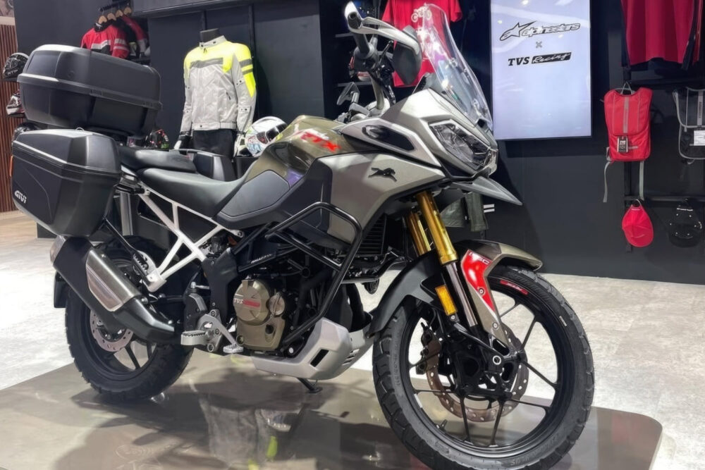 tvs apache rtx 300