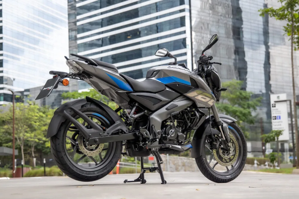 bajaj dominar ns 160 2026