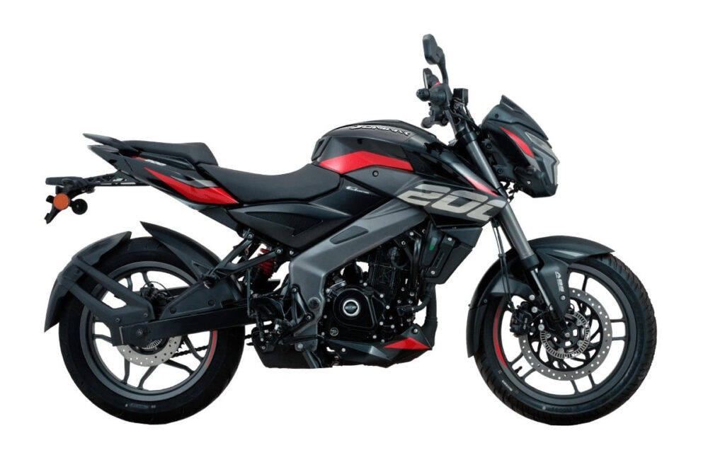 dominar ns 200 2026