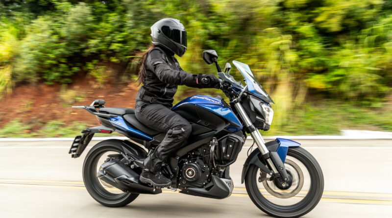 dominar 400 2026