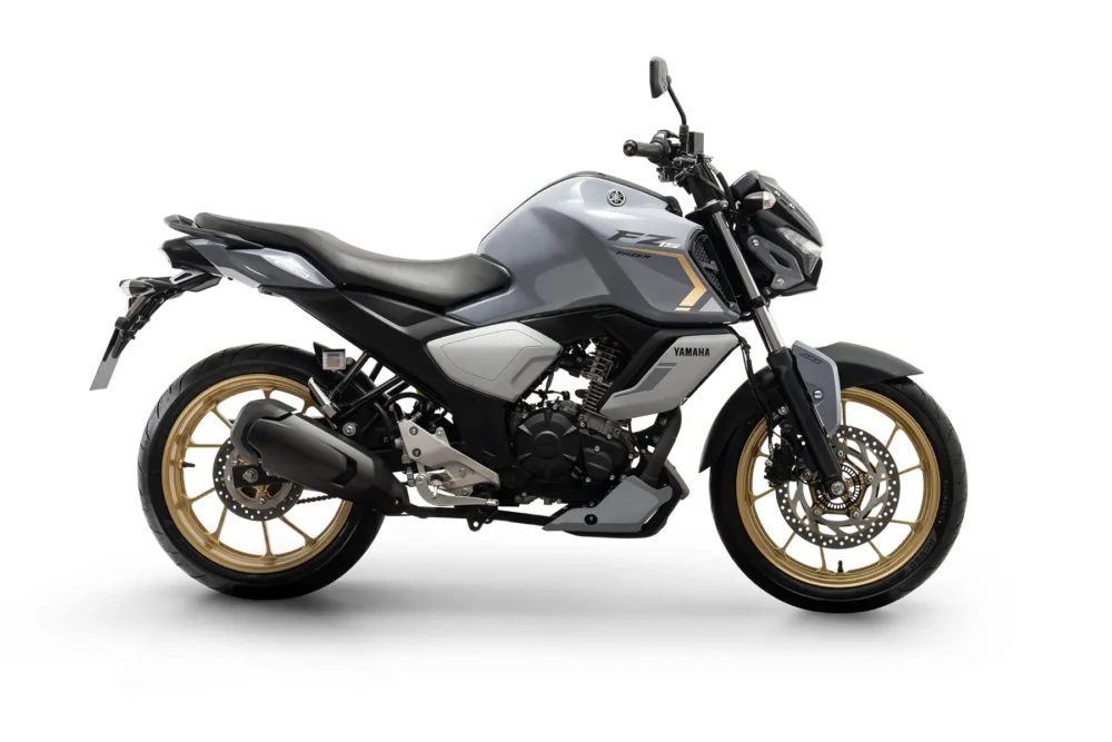fz15 2026