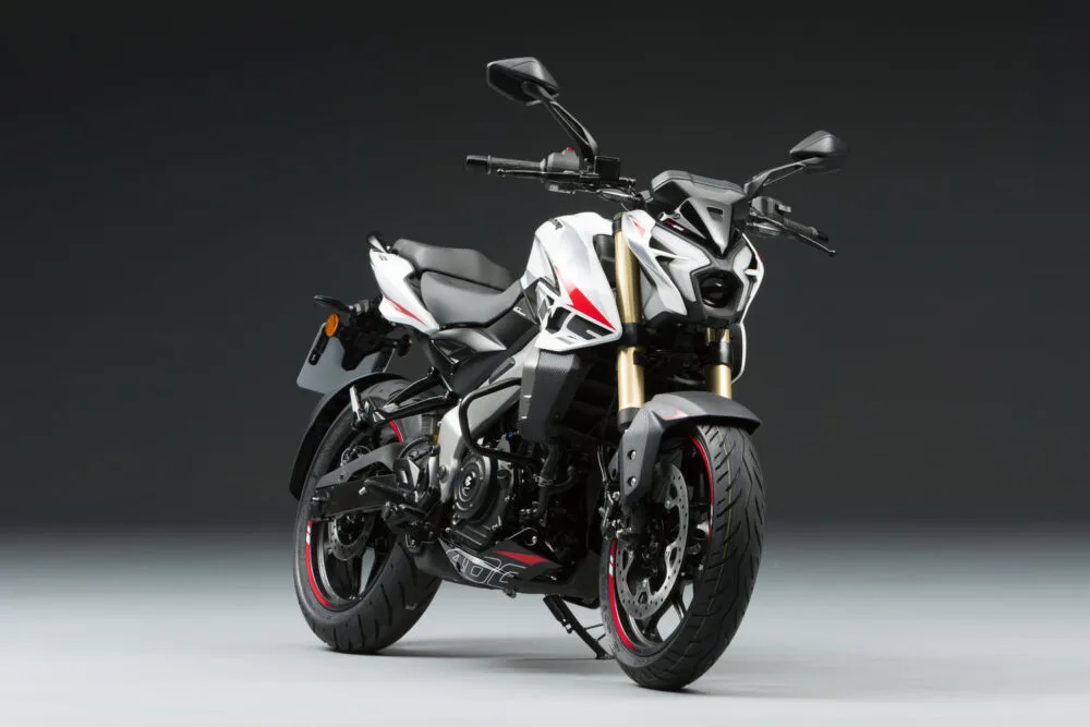 bajaj dominar ns400z 2026